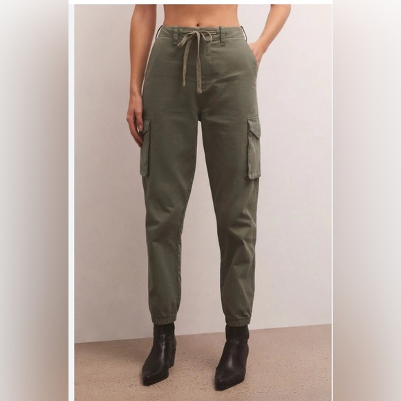 Z Supply Andi Twill Cargo Pant in Evergreen M - Picture 1 of 13